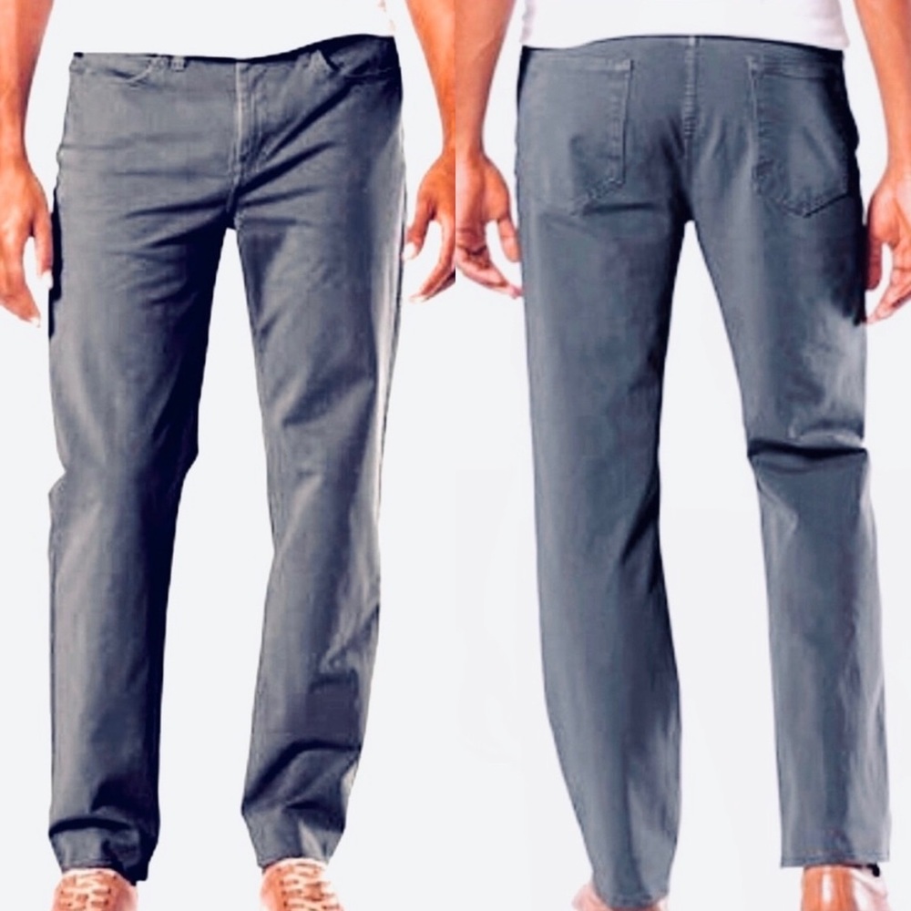 Dockers Dark Gray Straight Leg Stretch Fit Jean Size 32/30 NWT